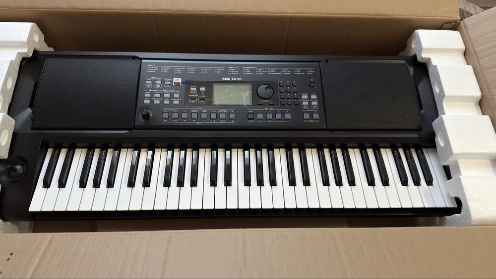 Vand Orga Korg EK-50