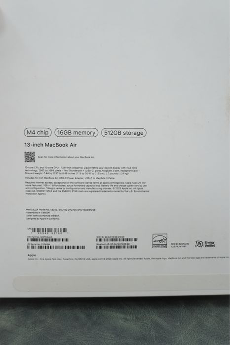 MacBook Air M4 16/512GB 13inch 100% 24cycle