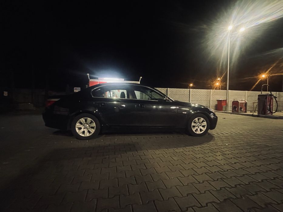Buna ziua Vand BMW 520d