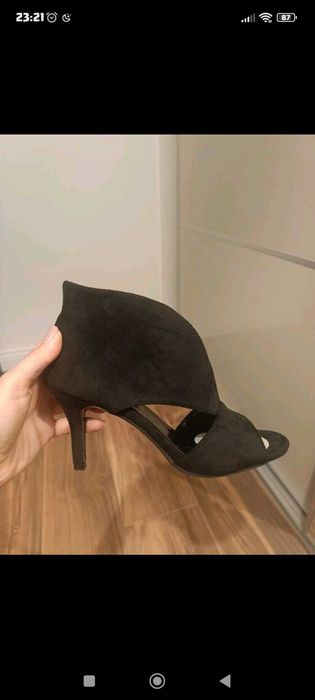 Sandale de ocazie NOI m 38