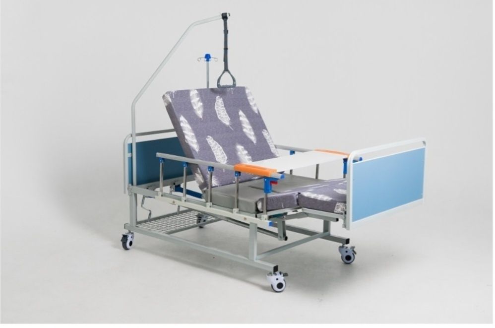 Кровать медицинская
