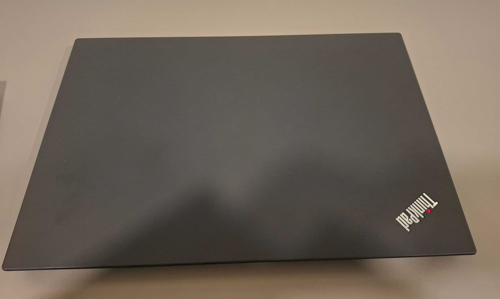 Lenovo ThinkPad T15 Gen 2 / Intel i5 - 11th Gen