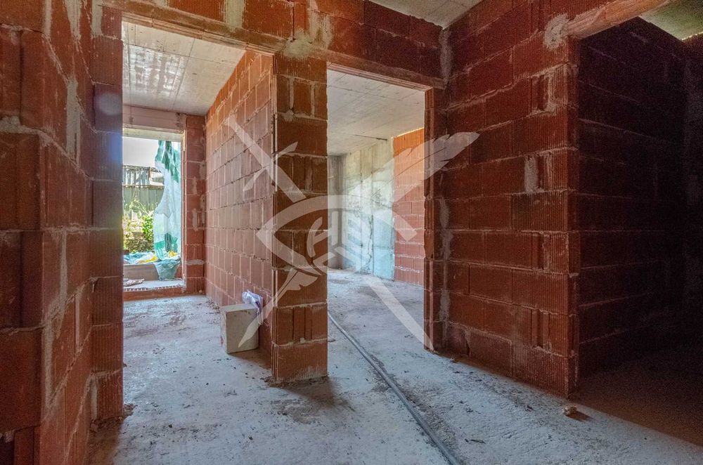 Двустаен апартамент в ж.к. Студентски град № 1046/30050