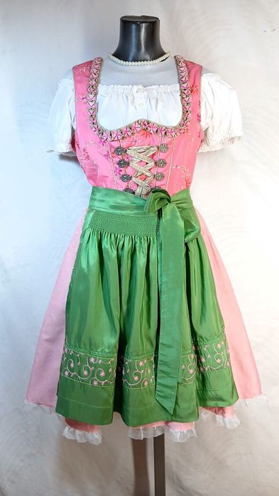 Dirndl Nr.40 Rochie bavaeza Oktoberfest Sarfan tirolez
