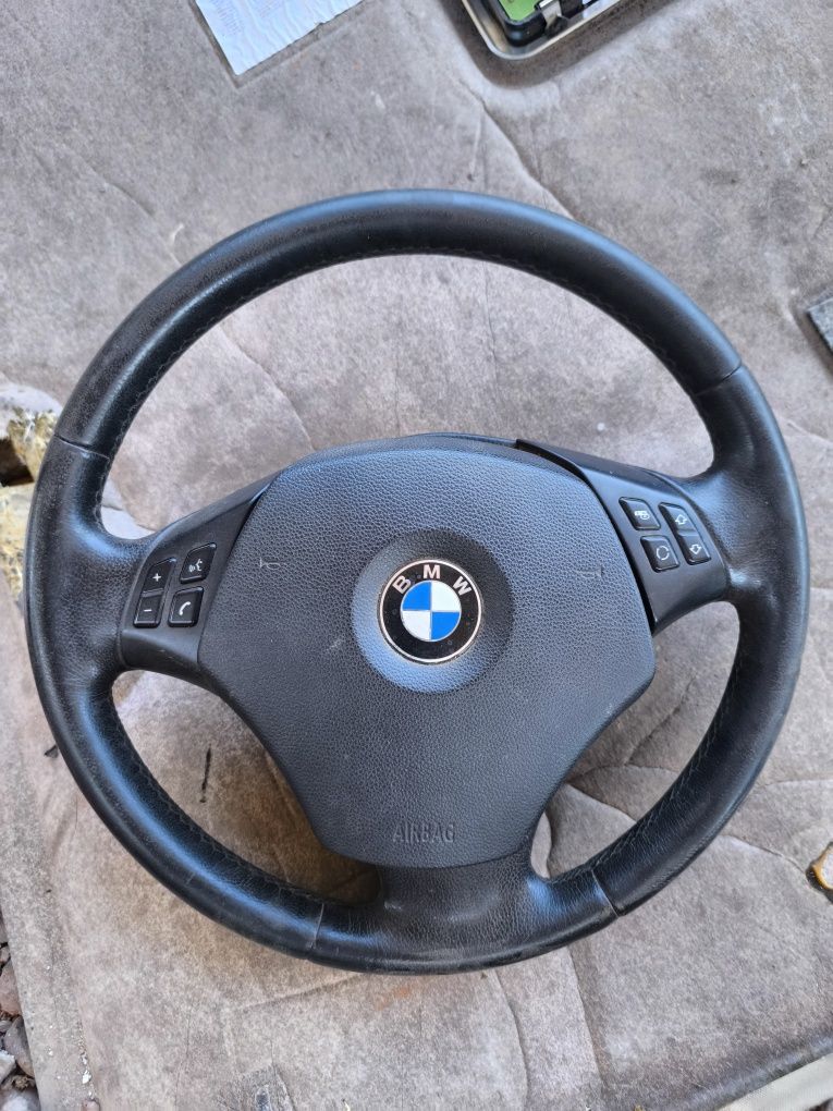 Волан BMW БМВ E90 обикновен с аир баг