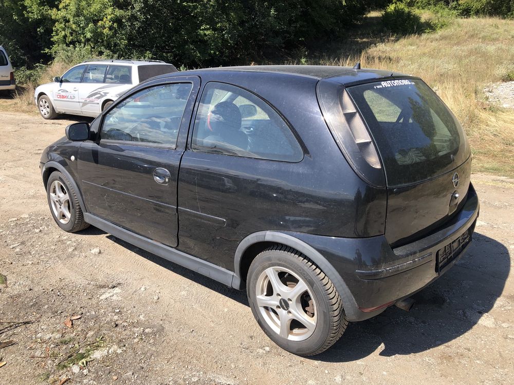 На Части Opel Corsa C 1.8i- Z18XE