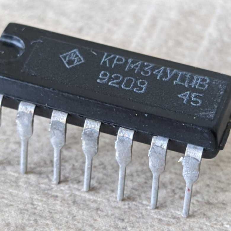 IRF740 , TP4056 (microUSB), КР1434УД1В (полный аналог К157УД2)