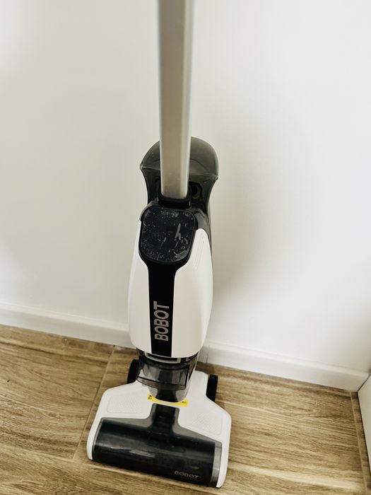 Пылесос моющий BOBOT