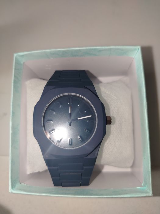 Часы наручные темно синий