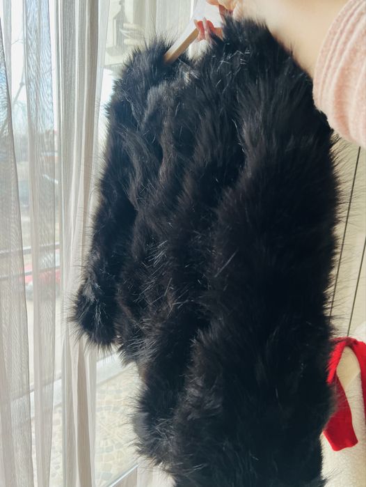 Vând haină de blană artificiala XS/S