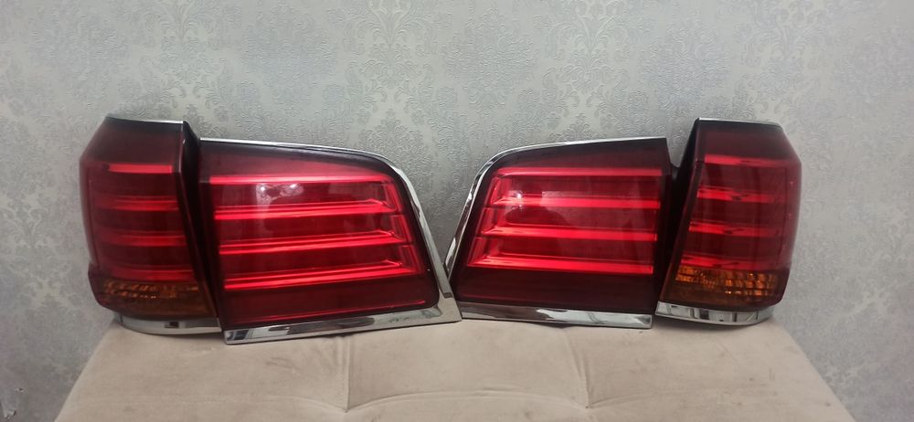Задние фары, Стопы на LEXUS LX 570