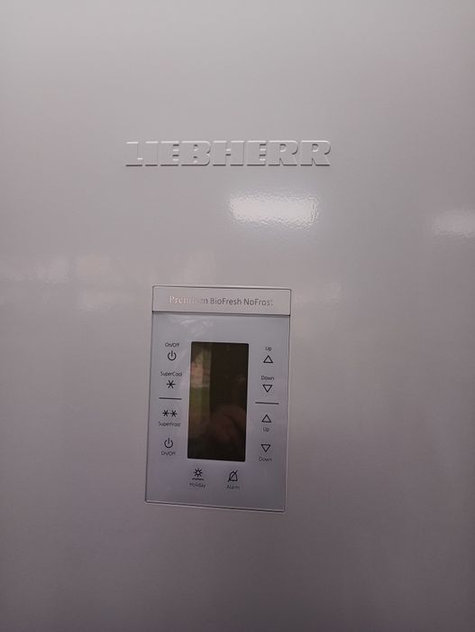 Комбиниран хладилник с фризер Liebherr 2 години Гаранция Germany!