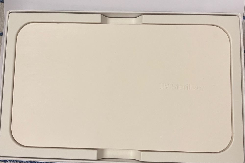 Sterilizator UV cu încărcare wireless