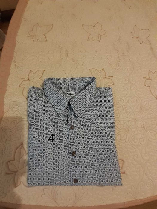 Мъжки памучни ризи с къс ръкав от 6 до 10 лв.