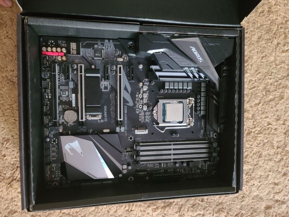 Gigabyte aorus z390 pro i5 9600k