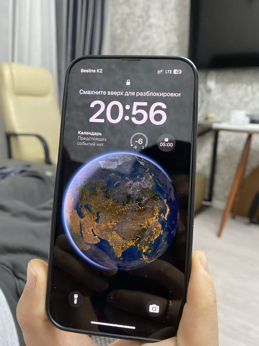 Продам айфон 13