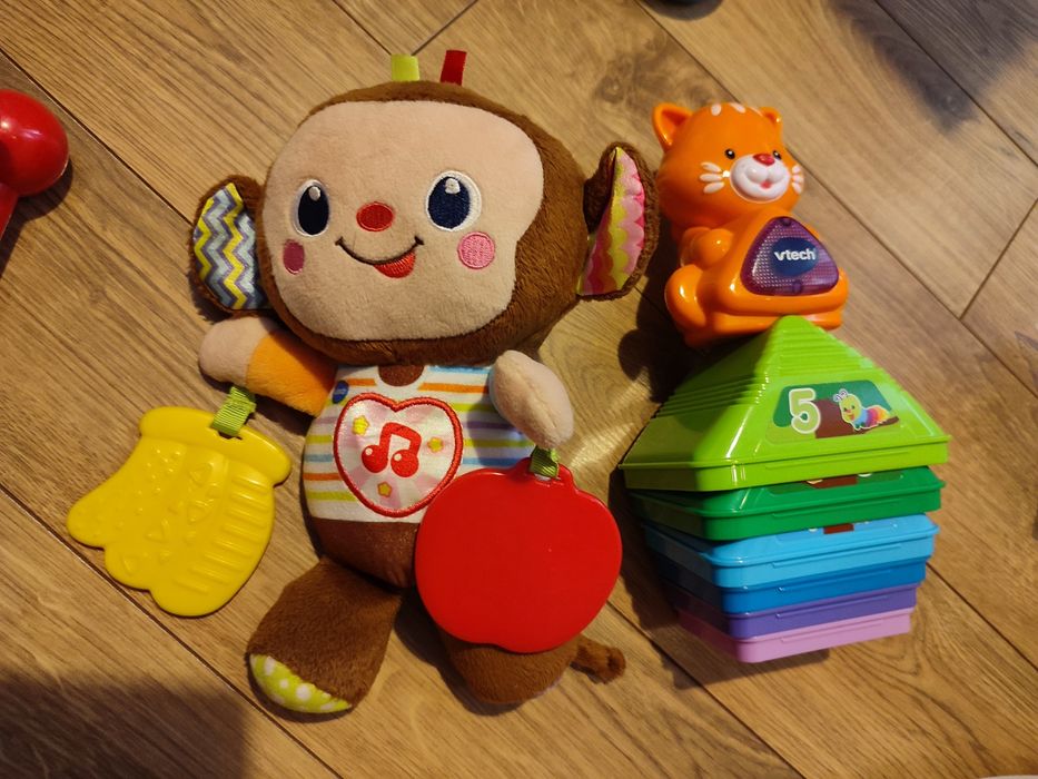 Играчки - Спондж боб, Прасчо, интерактивни майкщмунка и коте