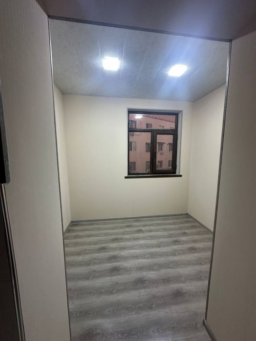 Продаю квартиру в Яшнабадском районе Авиасозлар-2, 3х комнатная 70м2