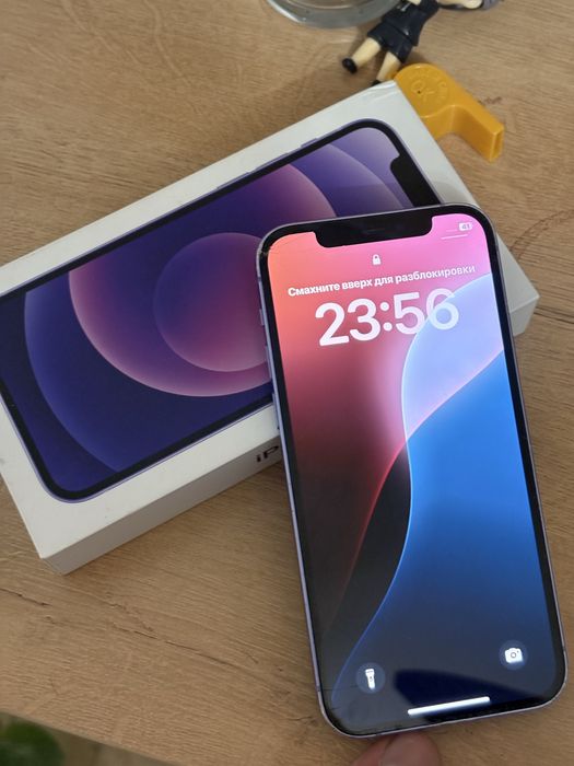 Продам iphone 12/айфон 12