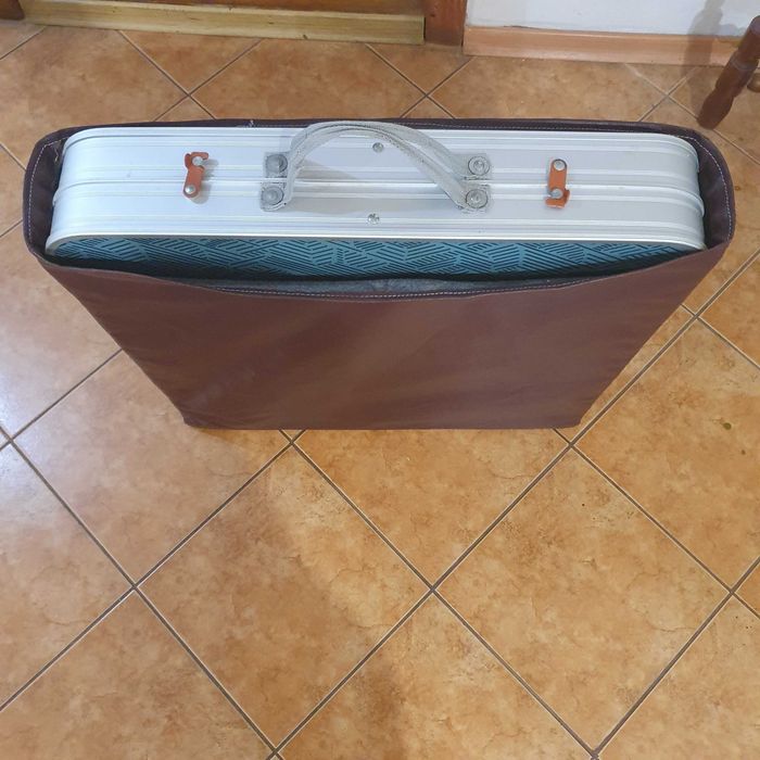 Masa cu 4 scaune quechua