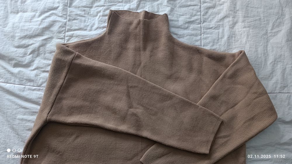 Женскиая двойка вязаная