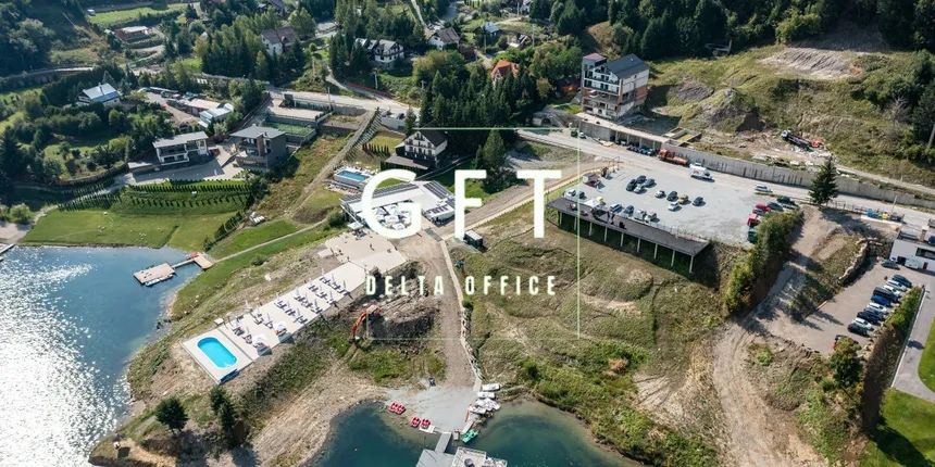 Teren intravilan de vânzare în Colibița