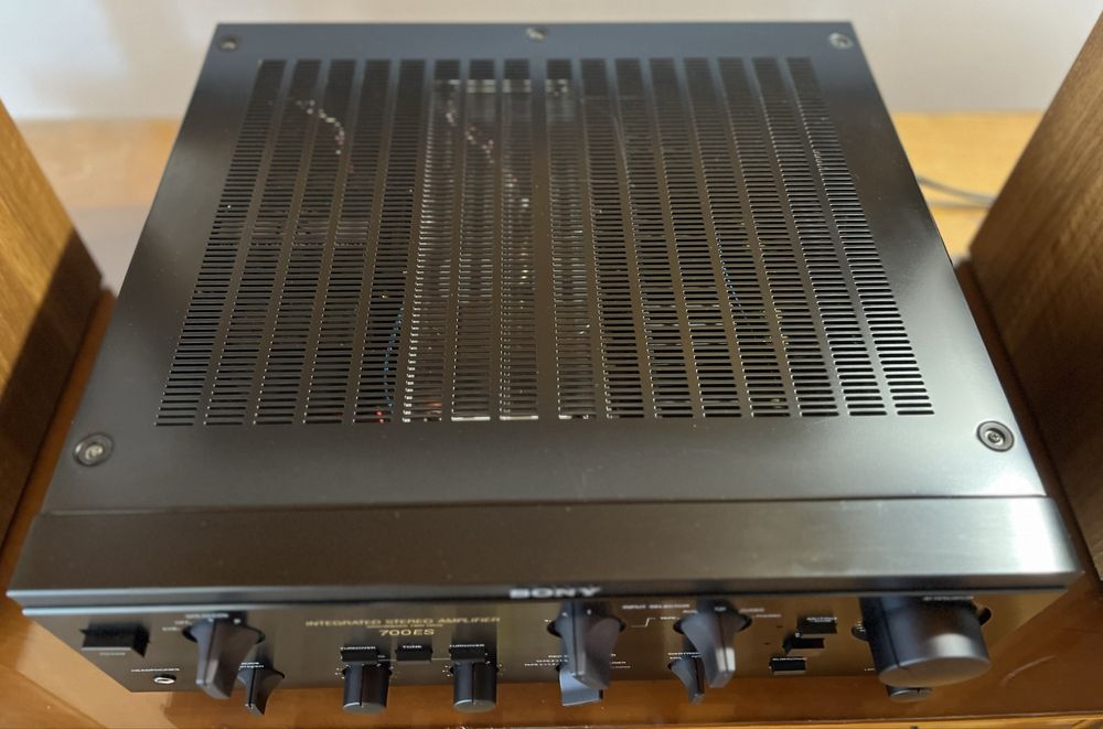 Sony TA-F 700 ES super amplificator 2x110W la 8 ohmi stare foarte buna
