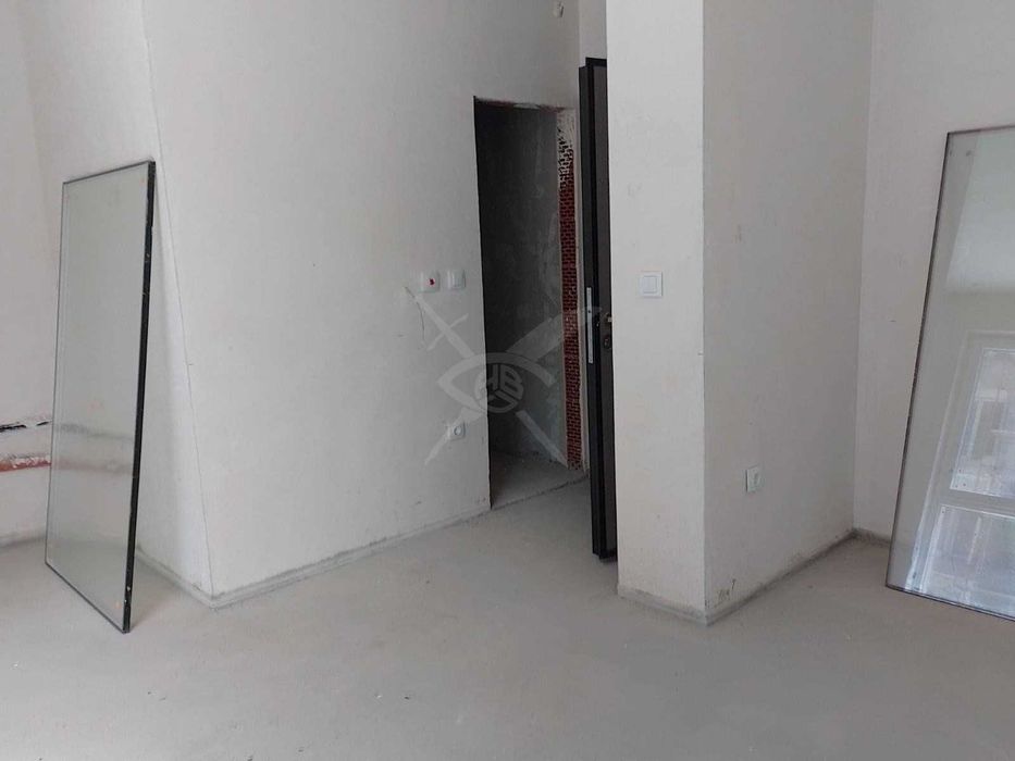 Продава се Едностаен апартамент в Пловдив, Христо Смирненски - 33 кв.м за 1364 €/кв.м - Снимка #4