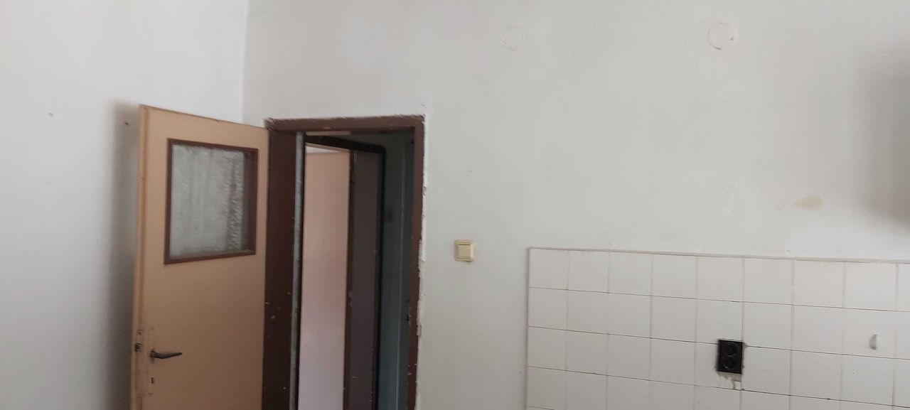 Продава се Едностаен апартамент в Рудозем - 46 кв.м за 435 €/кв.м - Снимка #6