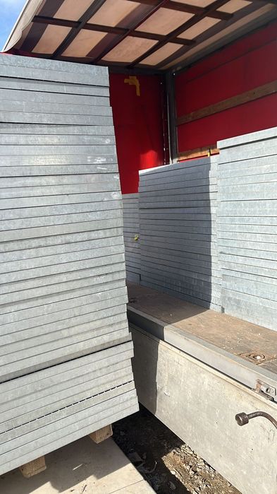Grilaje zincate gretare zincate platforme