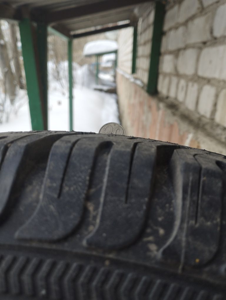 Продам диски с резиной