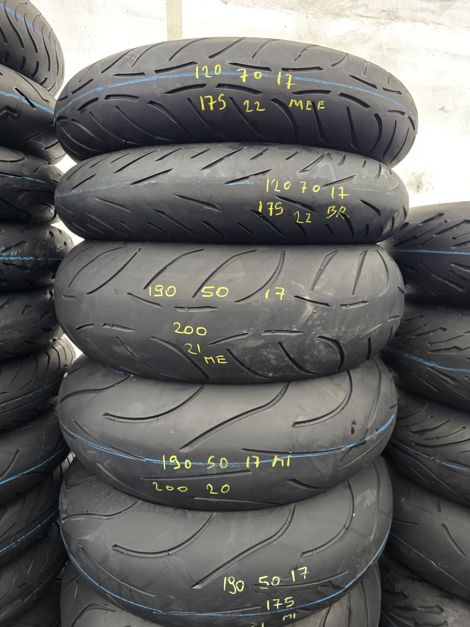 Set moto 120.70.17  190.50.17 pirelli michelin
