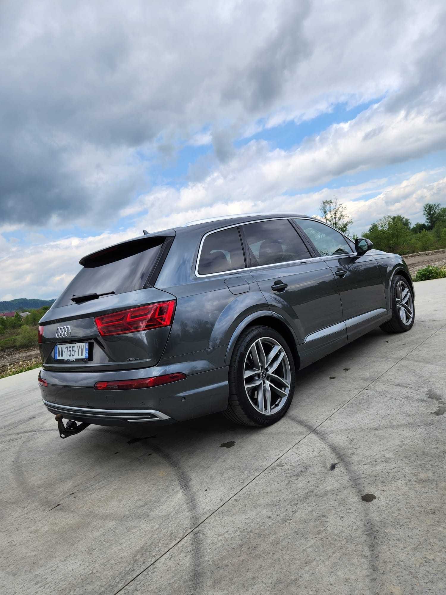 Audi Q7 E-Tron S Line Quattro