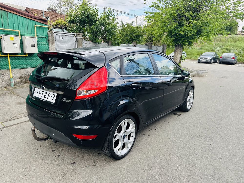 Ford Fiesta 2012 1.6tdci euro 5 4400 EUR