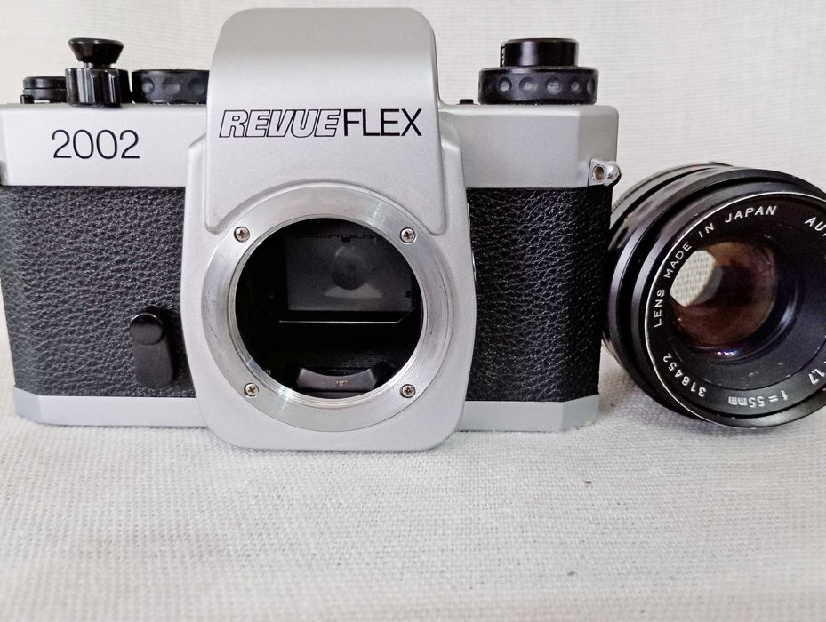Revueflex 2002 (Chinon CX II) + Auto Revuenon 55/1.7