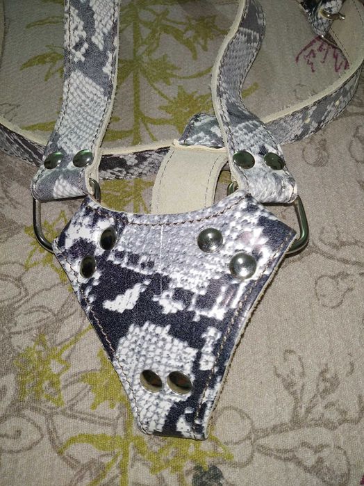 Ham din piele naturala pentru caini de talie mare, 1 buc