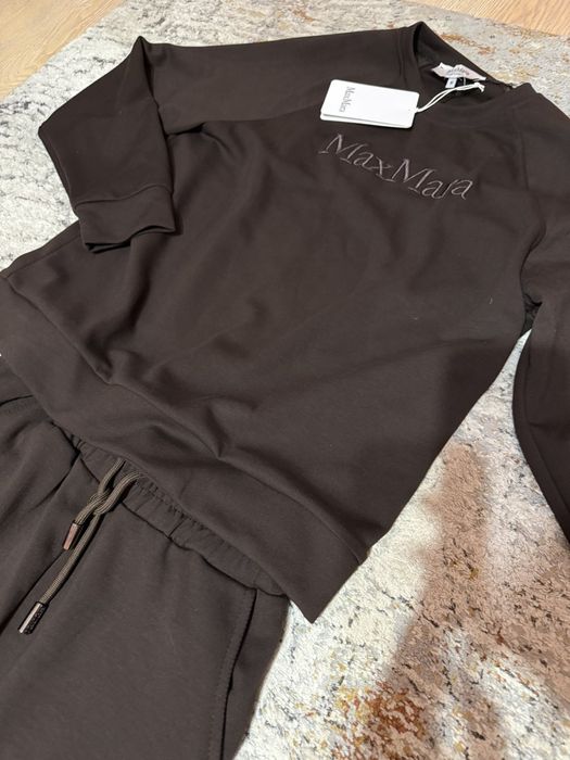 Страхотен дамски комплект MAX MARA