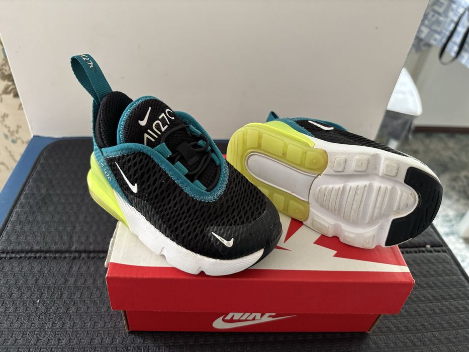 Бебешки маратонки Nike