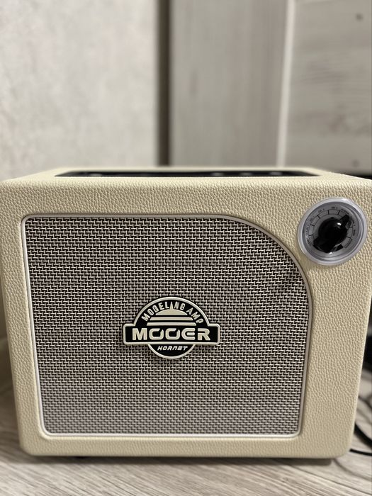 Электро гитара Squier by Fender