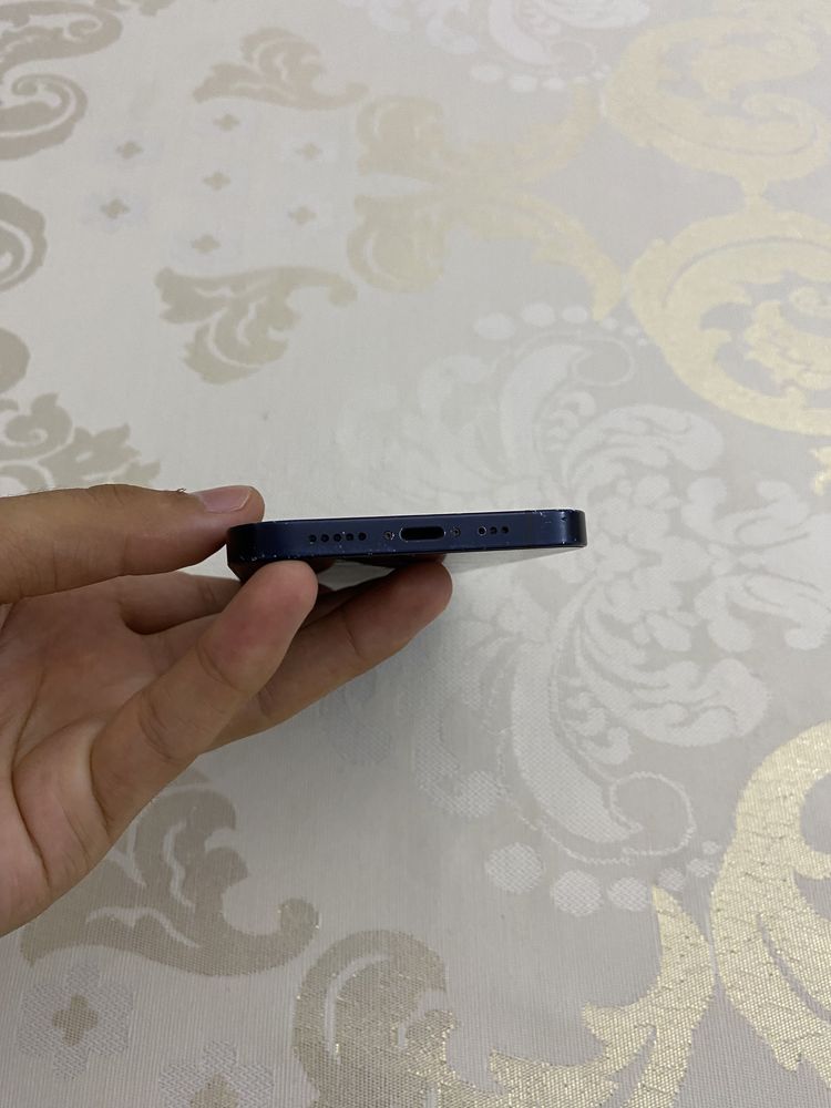 Iphone 12 ideal