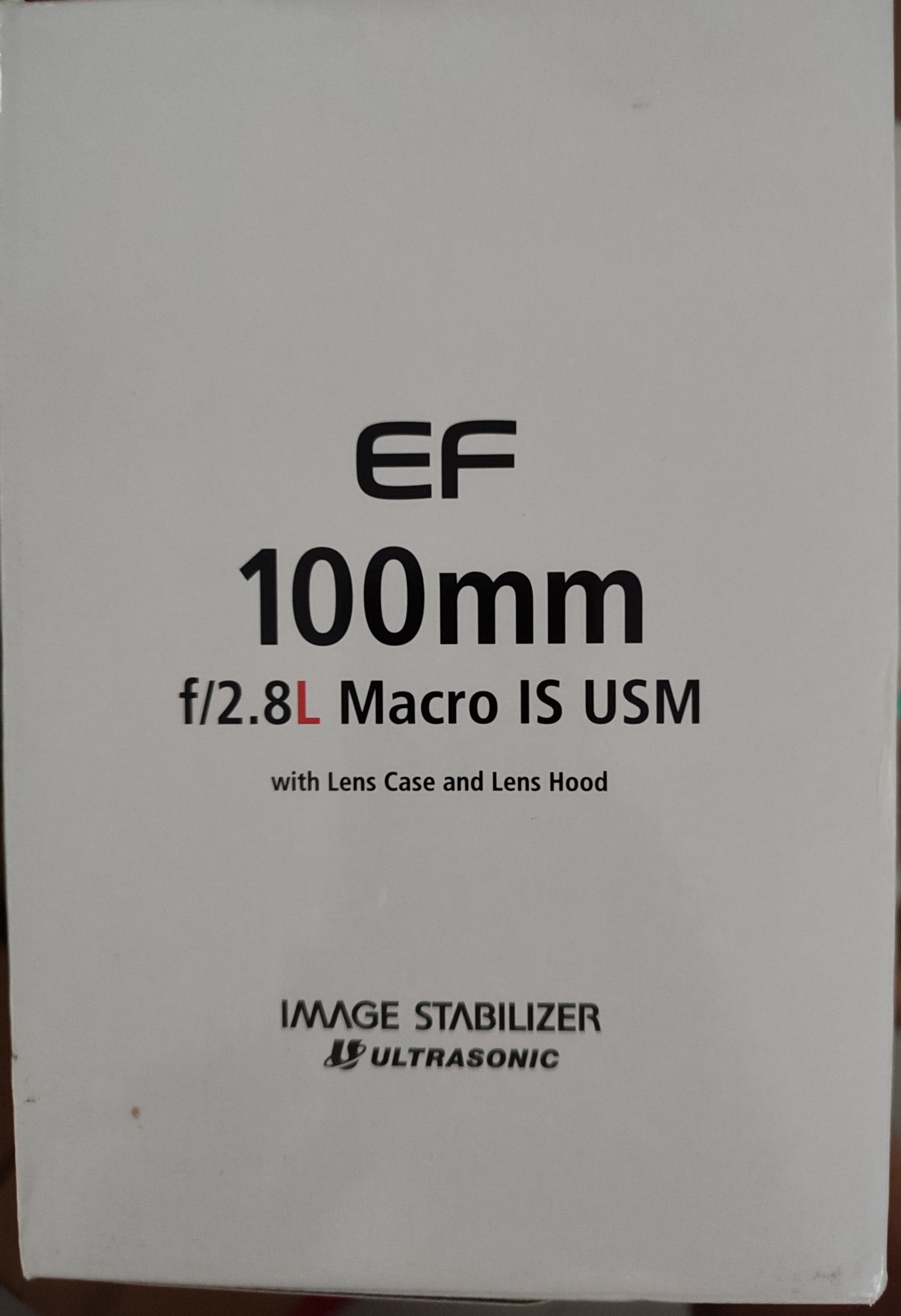 Obiectiv Canon EF 100mm f/2.8L Macro IS USM, NOU