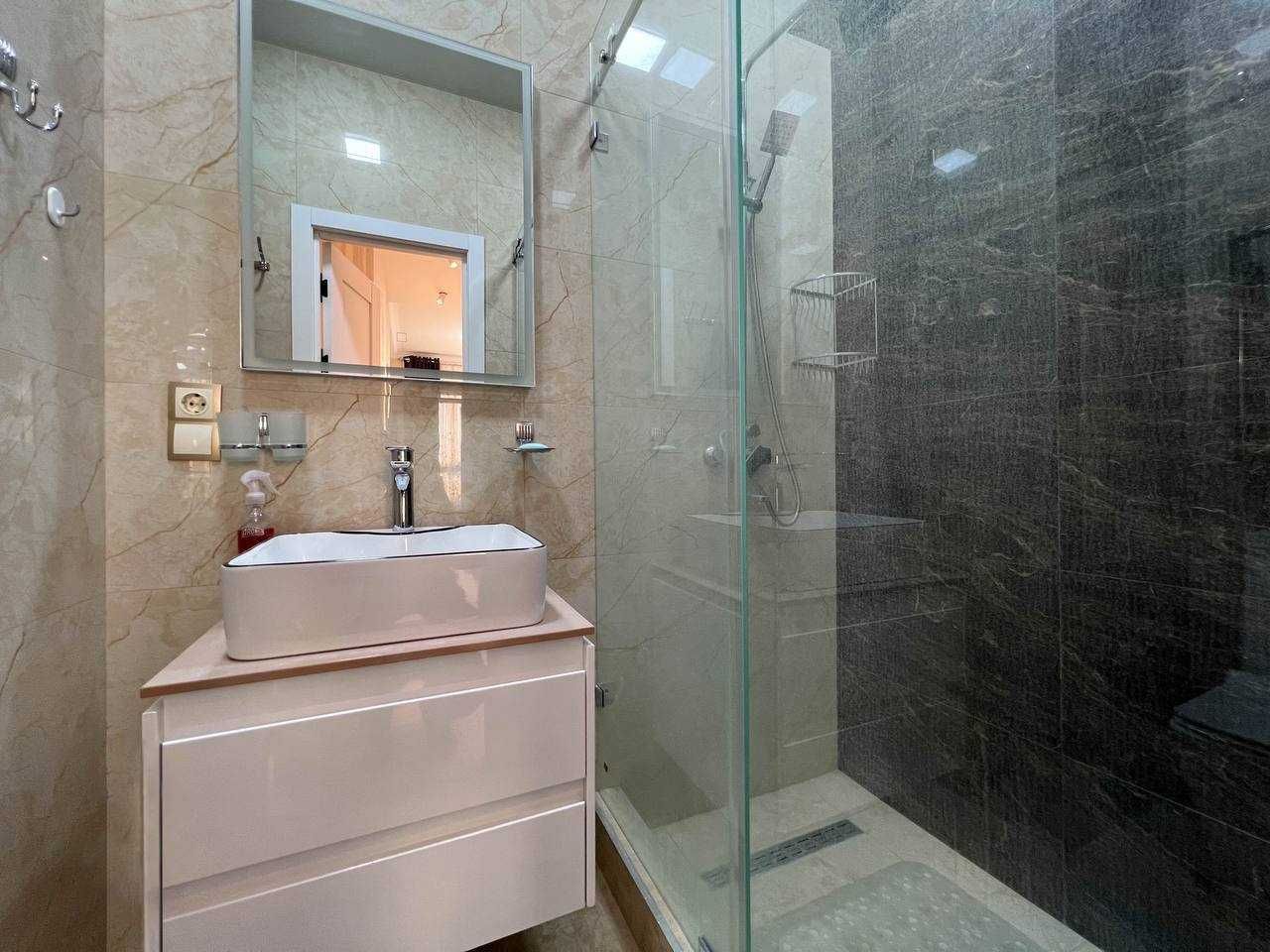 Срочно! 2\5\21 кв 55 ЖК Akay city .  675*