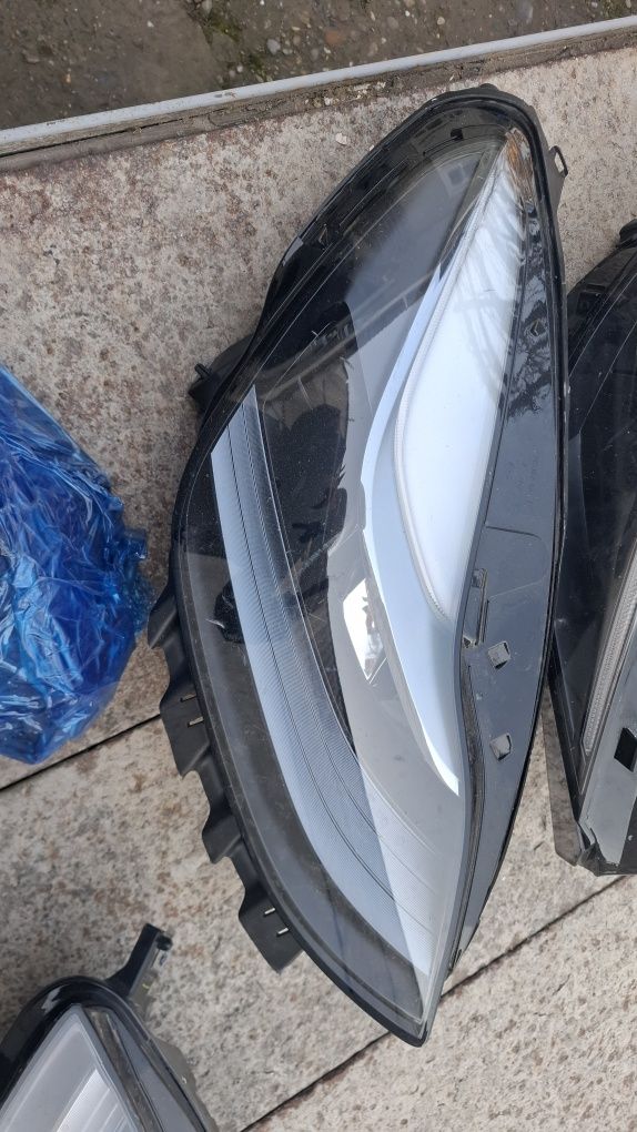 Tesla kapot eshik bagach fara stop tumanka krilo