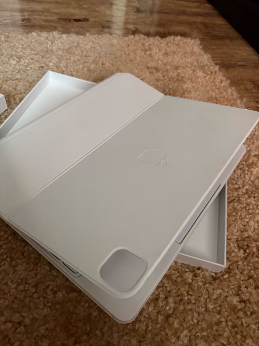 Magic Keyboard iPad 12.9/13”
