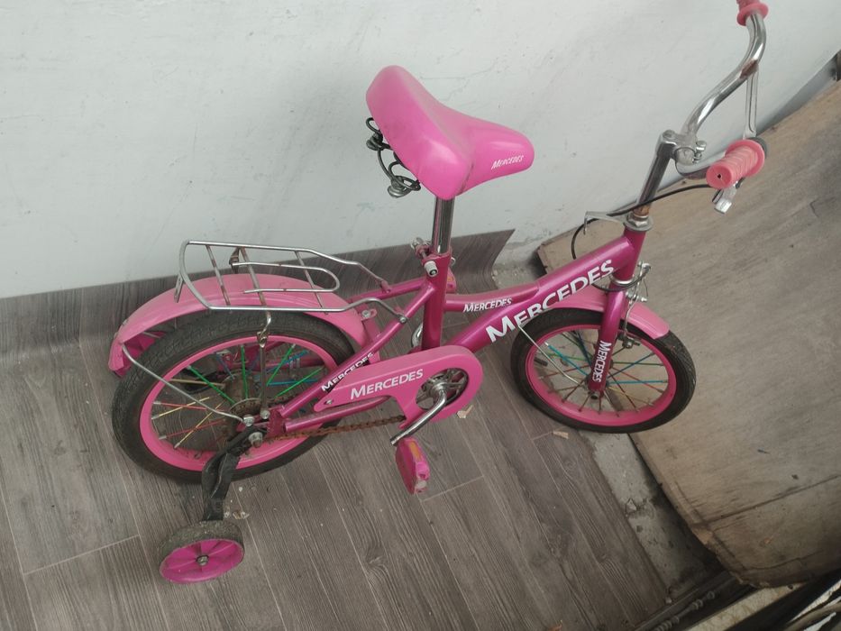 Продам велосипед для девочек