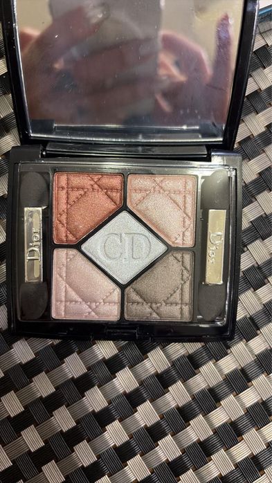Чисто нови сенки Dior палитра оригинални!