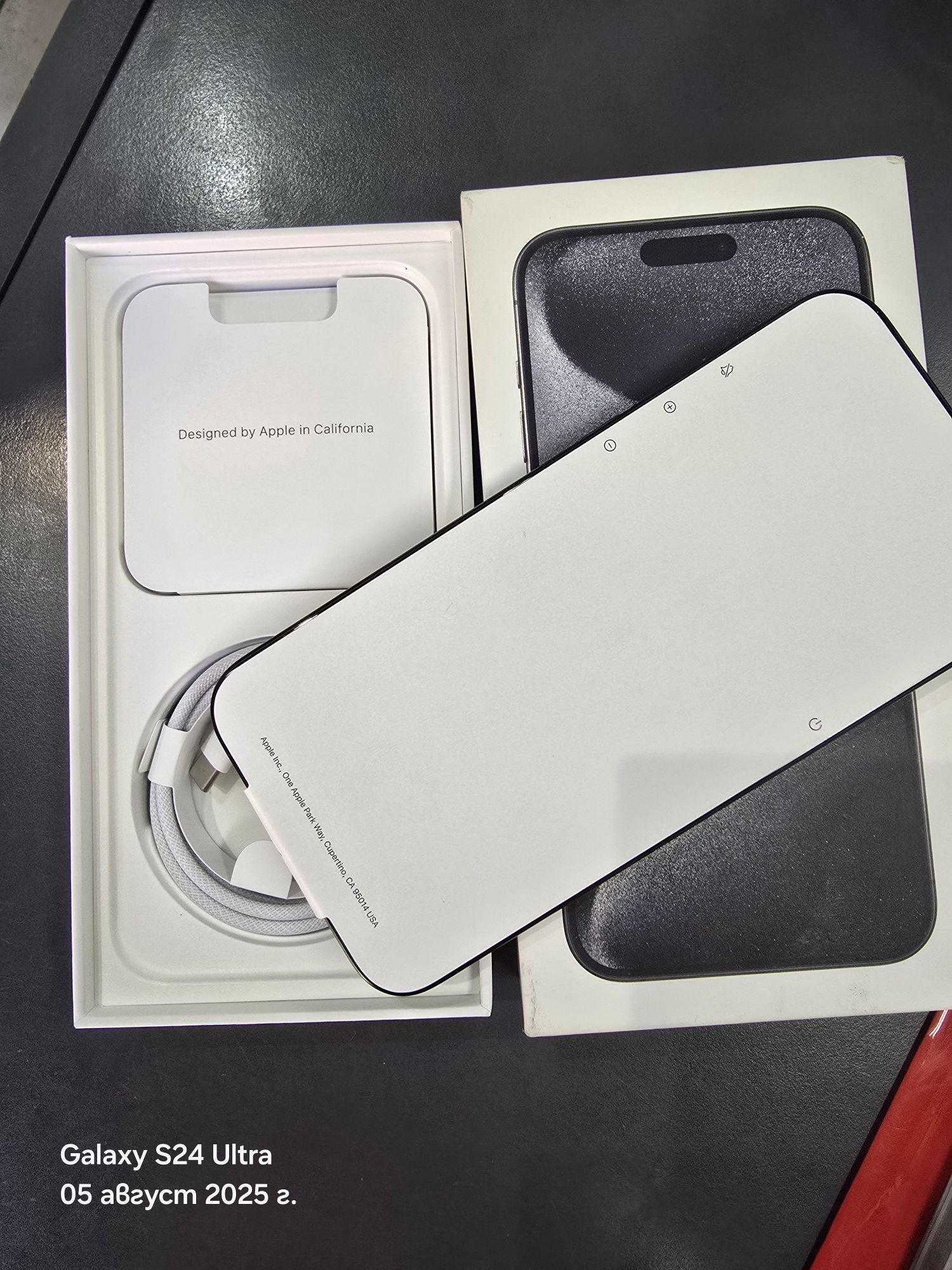 Iphone 15 Pro Max 256gb чисто нов!