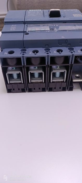 Întrerupător automat