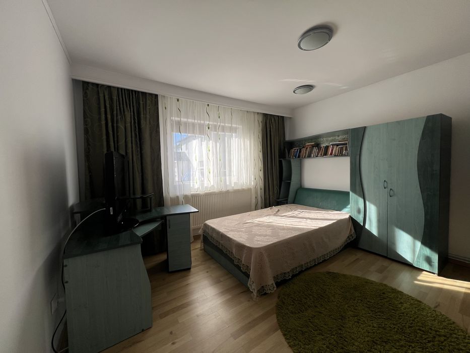 Inchiriez casa la 2 km de Pitesti