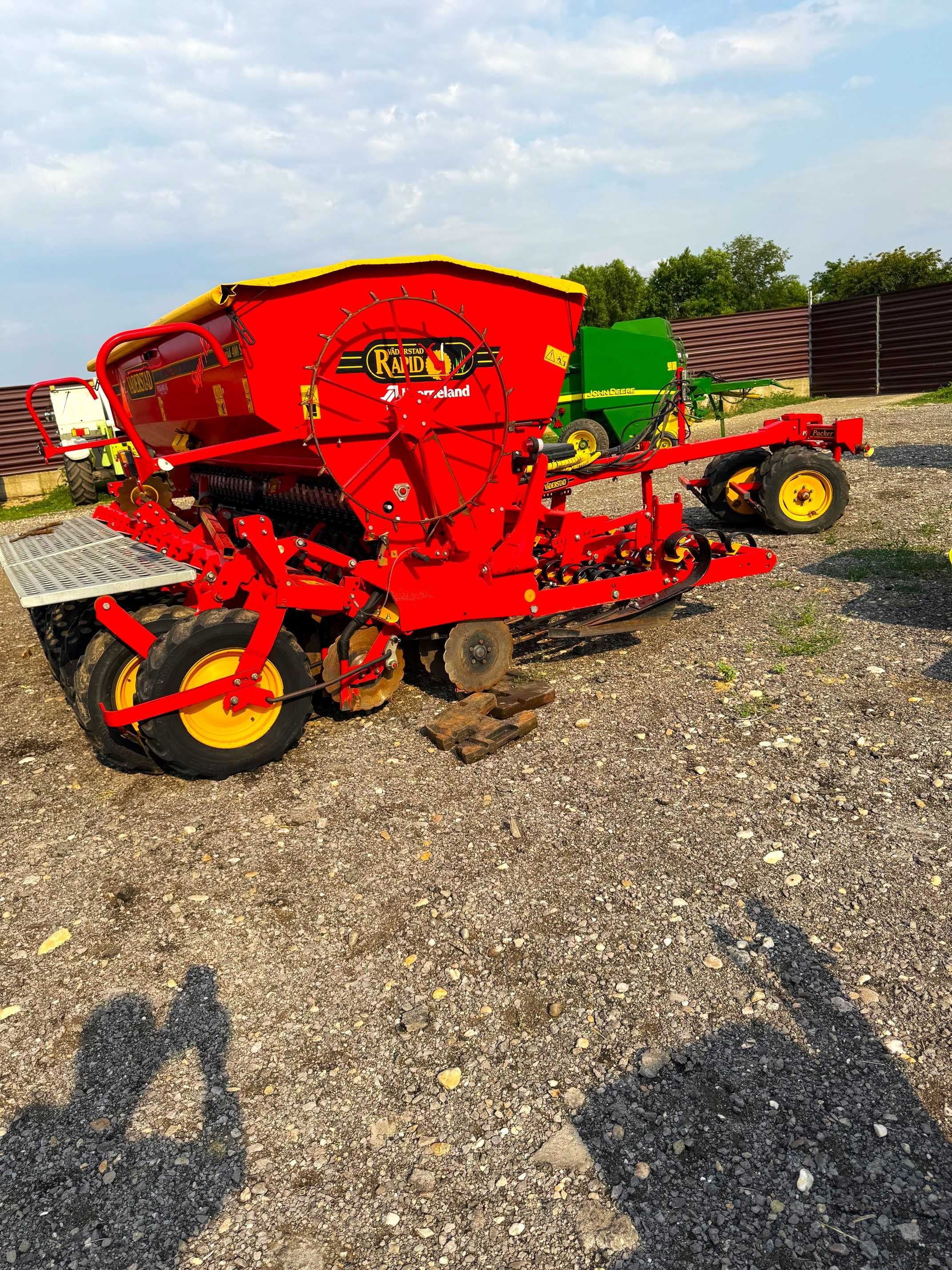 Semanatoare paioase Vaderstad Rapid 400 XL an 2019 Kuhn Gaspardo